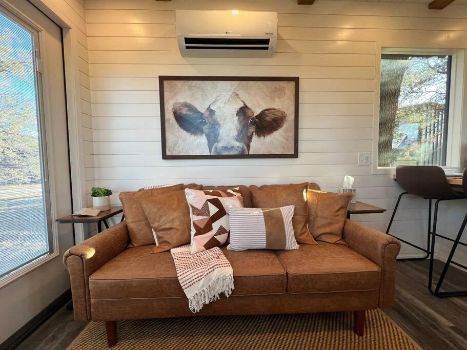 New The Flagship 2 Story Container Home Waco Buitenkant foto