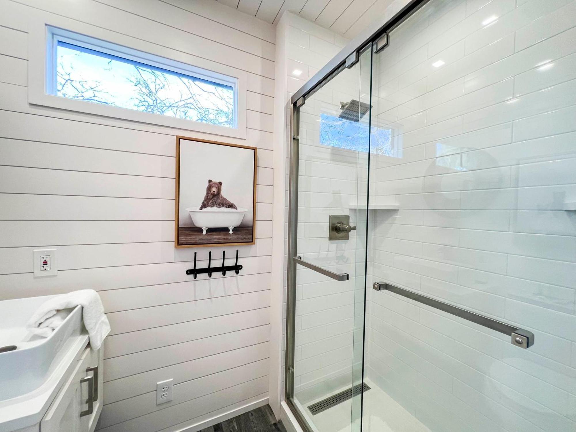 New The Flagship 2 Story Container Home Waco Buitenkant foto