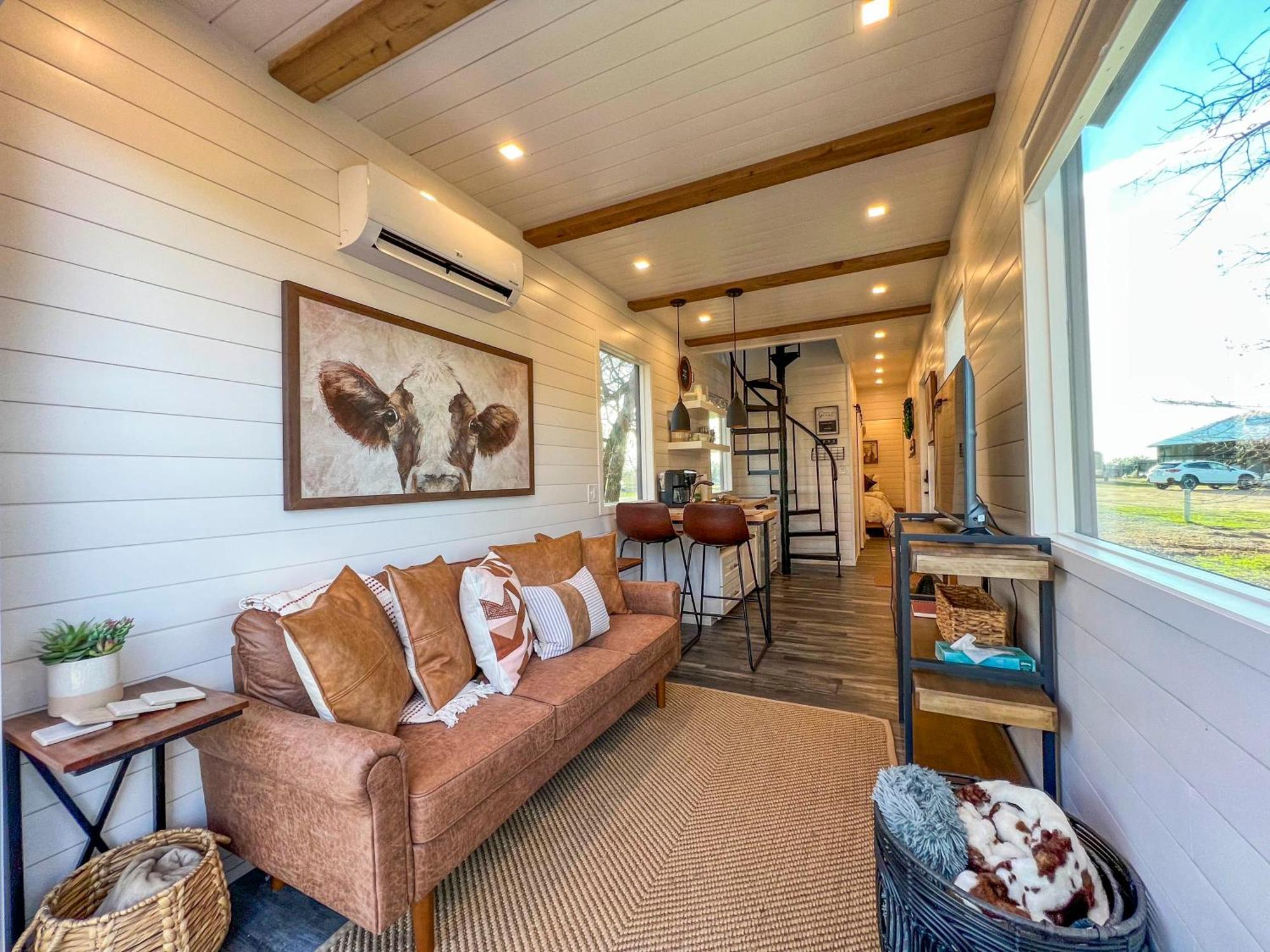 New The Flagship 2 Story Container Home Waco Buitenkant foto